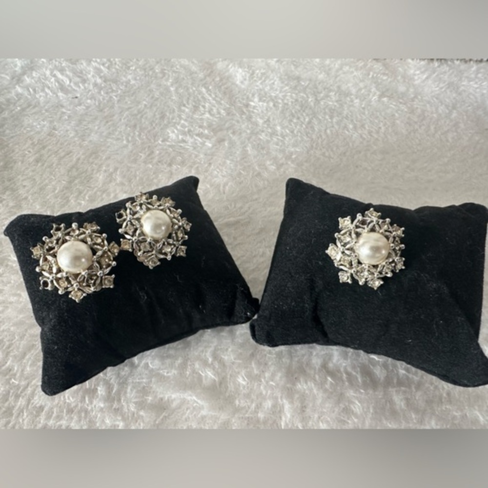Vintage Sarah Coventry Jewelry Set